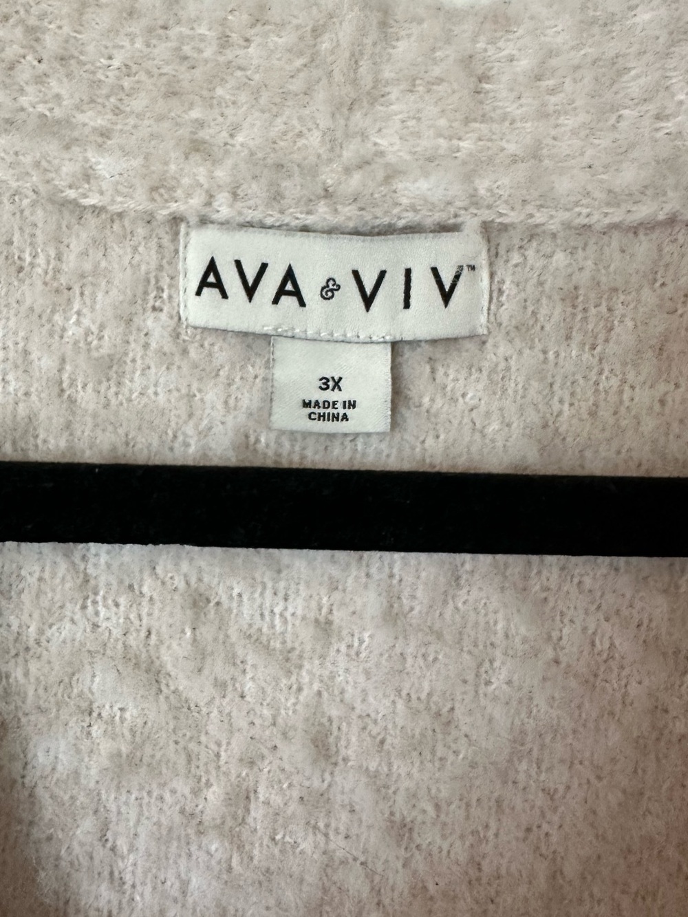 Ava and Viv Cream Cropped Fluffy Cardigan - Picture 3 of 4